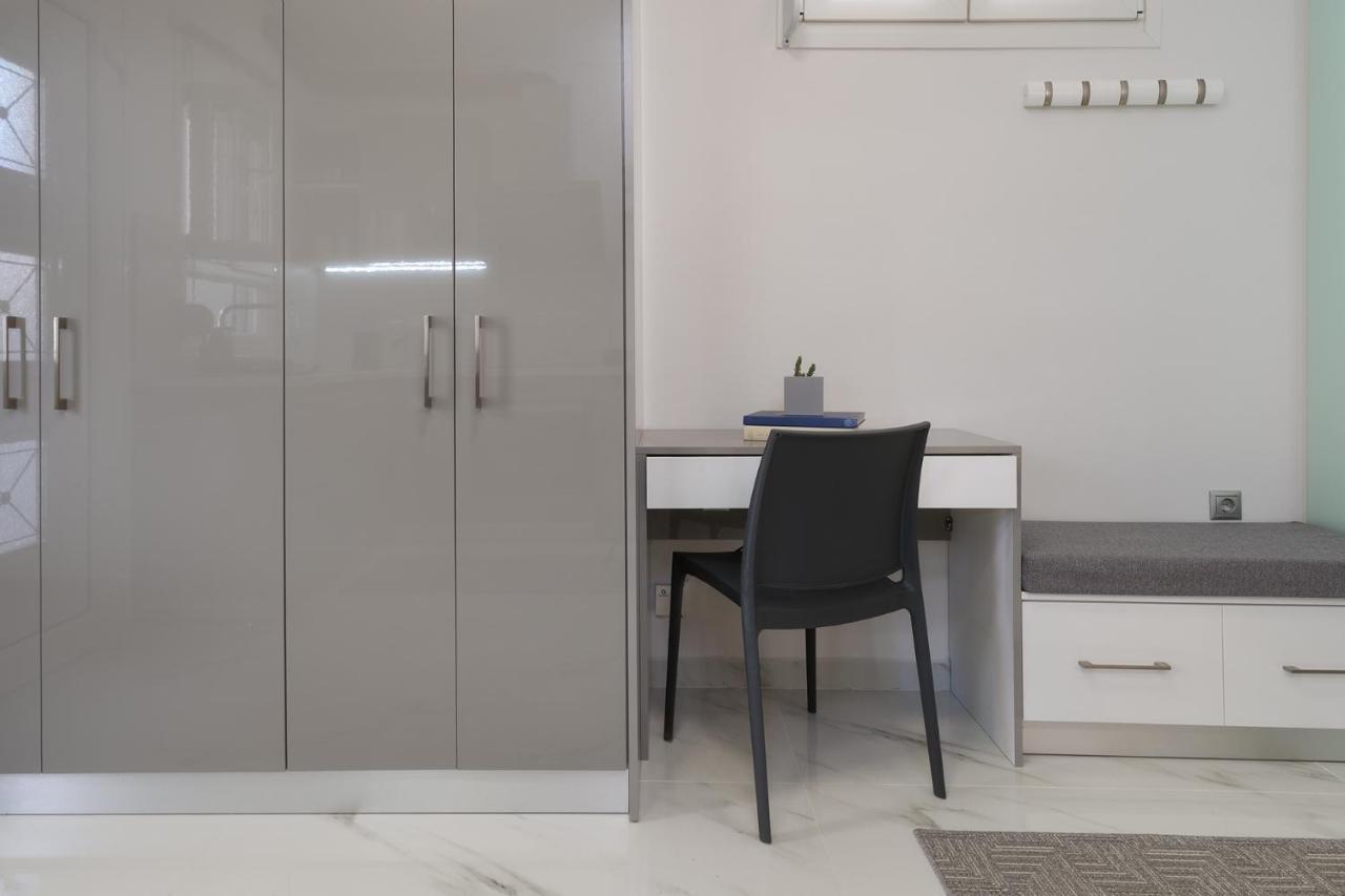Modern Studio For Two, Mytilene Lesvos Exteriör bild